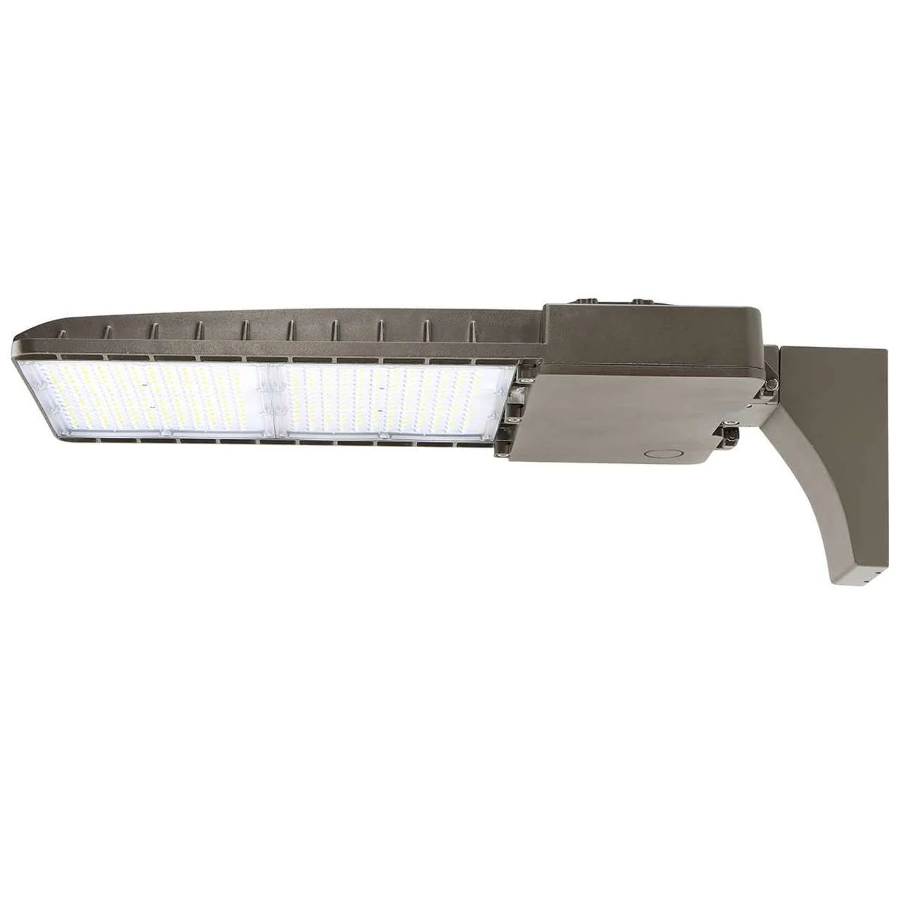 LED Area Light - 300W - 42,000 Lumens - Image 7