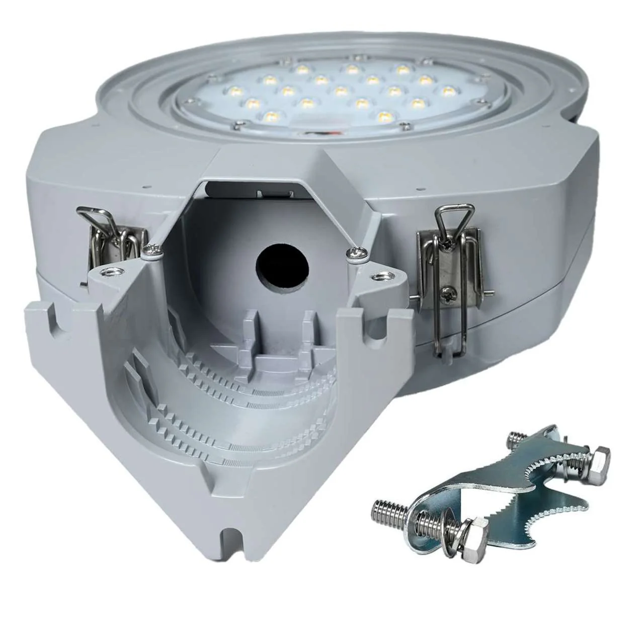 LED Roadway Security Luminaire, Medium - 70W - Type V - Lumec - Image 7