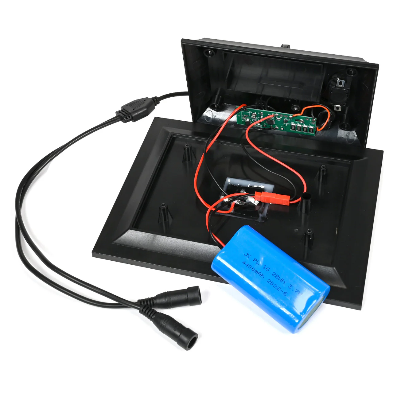 Solar LED Dual-Head Flagpole Light - 640 Lumens - LumeGen - Image 9