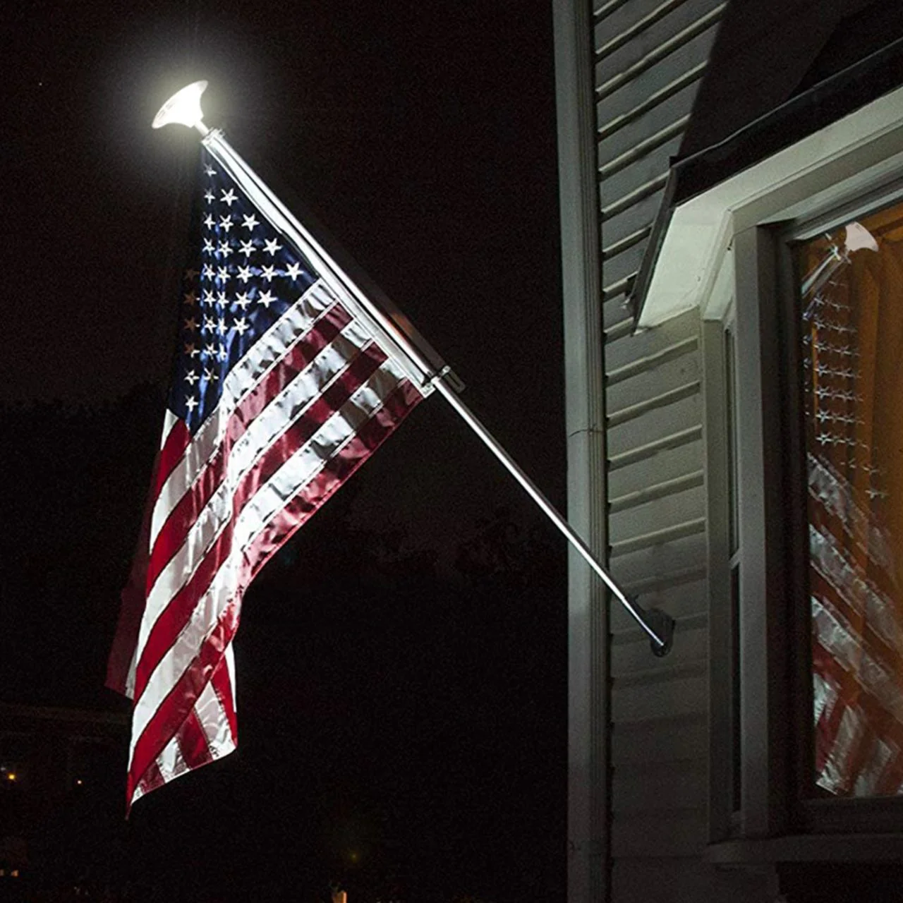 Solar LED Mini Flagtop Pole Light - 270 Lumens - LumeGen - Image 10