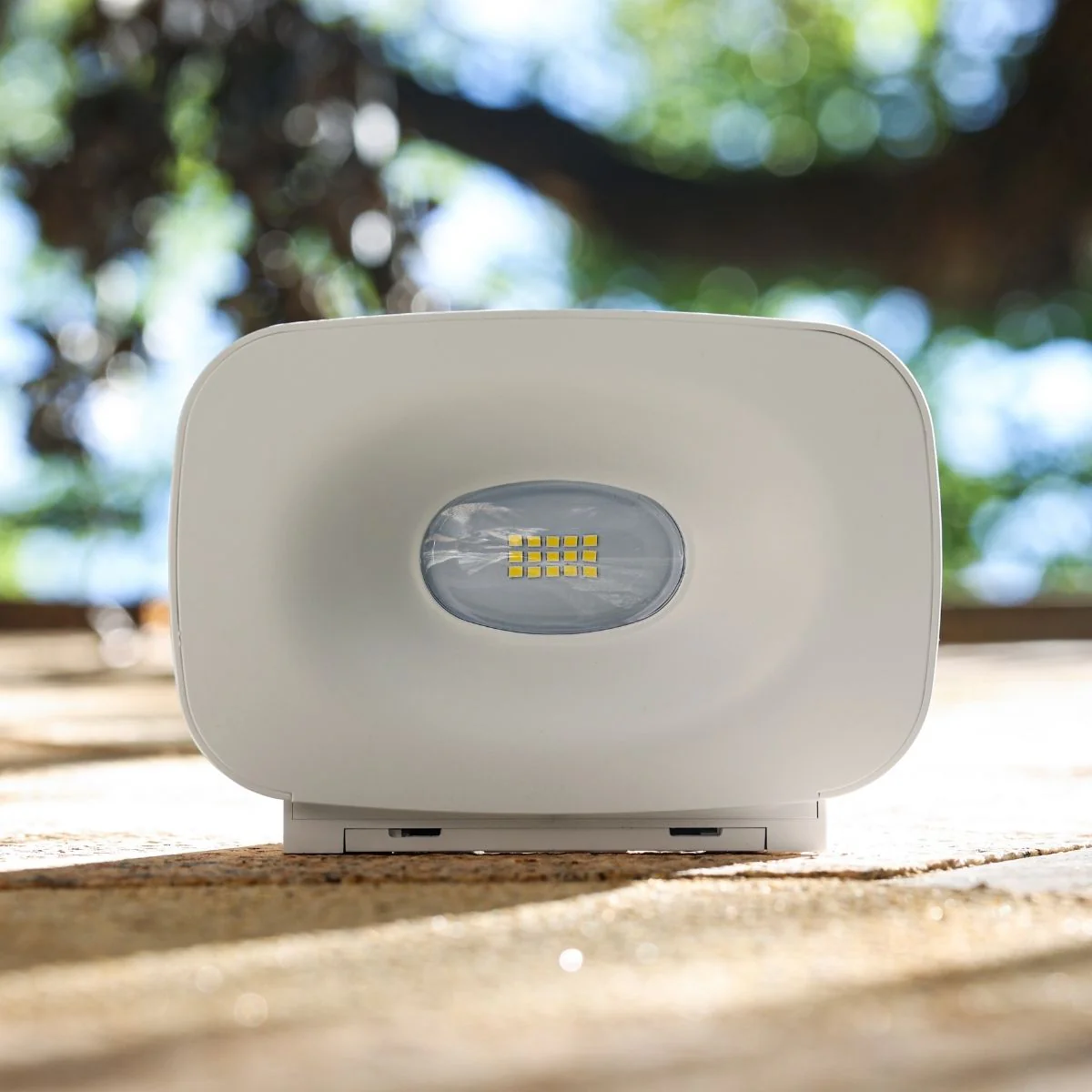Solar LED Mini Up/Down Wall Light - White Finish - 4000K - LumeGen - Image 10