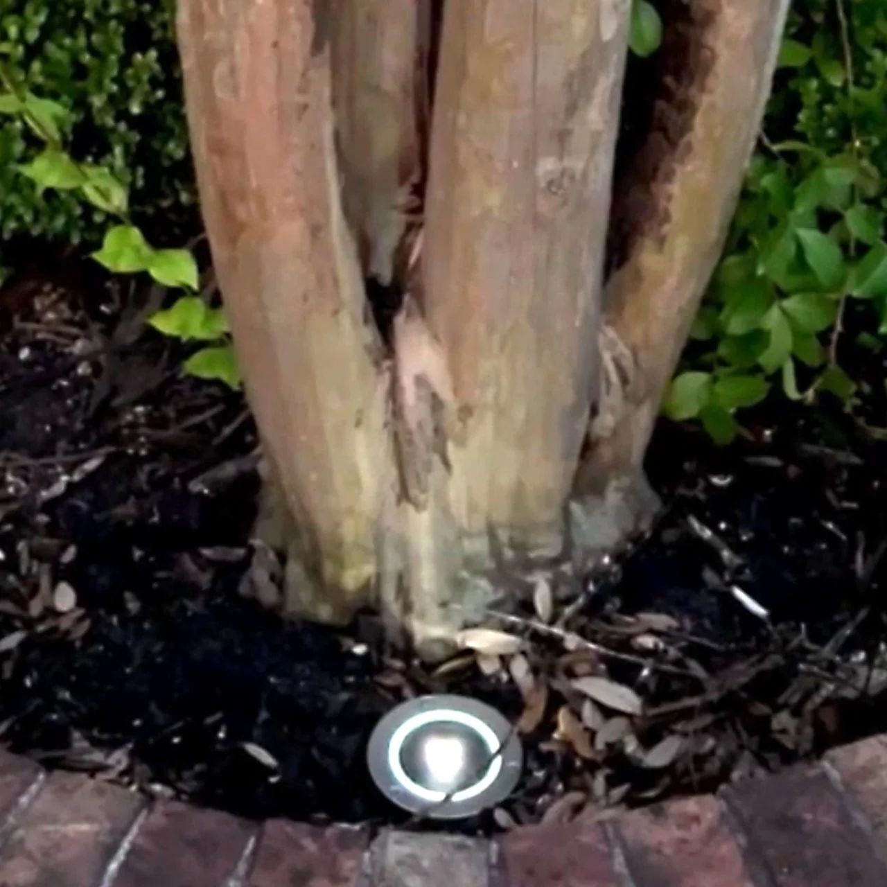 LED Solar Round Deck Light for outdoor driveway, garden, path, patio, or lawn - LumeGen - Image 11