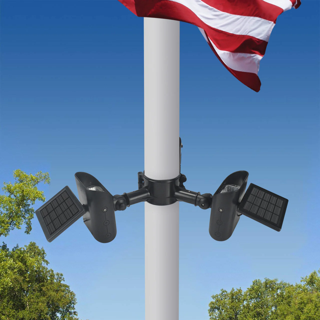 LumeGen Ultra Solar Flagpole Light - 3 Head - Image 6